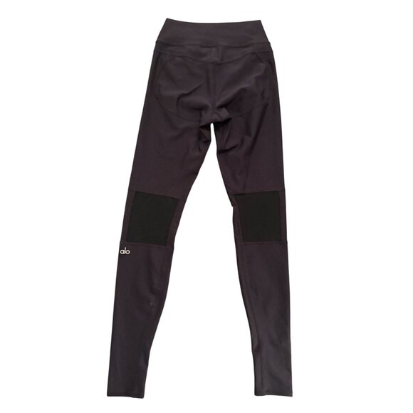 Alo Yoga Airlift Leggings With Mesh Panelling in Black - Picture 2 of 3